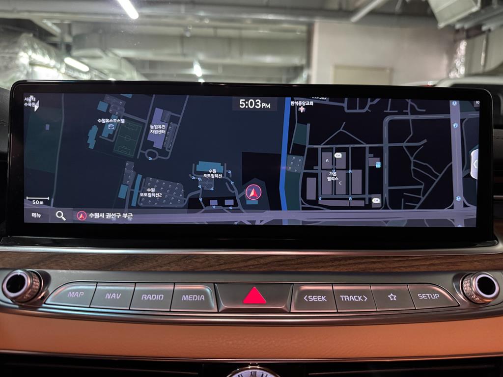 Kia K9 — photo 12