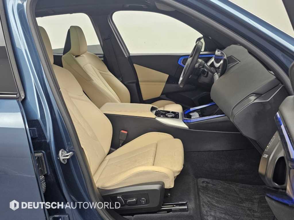 BMW X3 — photo 10