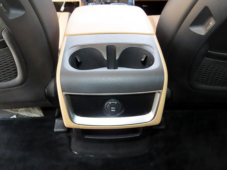 Kia Carnival — photo 17