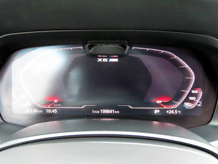 BMW X6M — photo 09