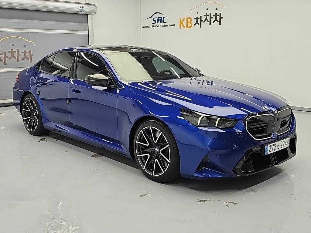 BMW M5 — photo 03