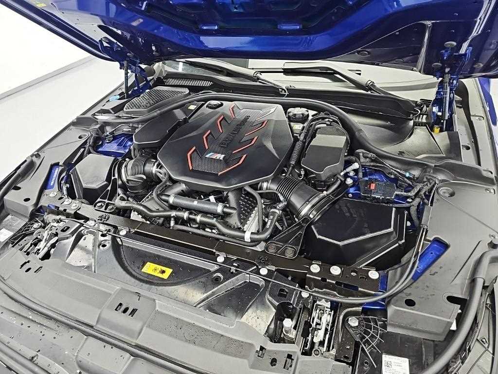 BMW M5 — photo 04