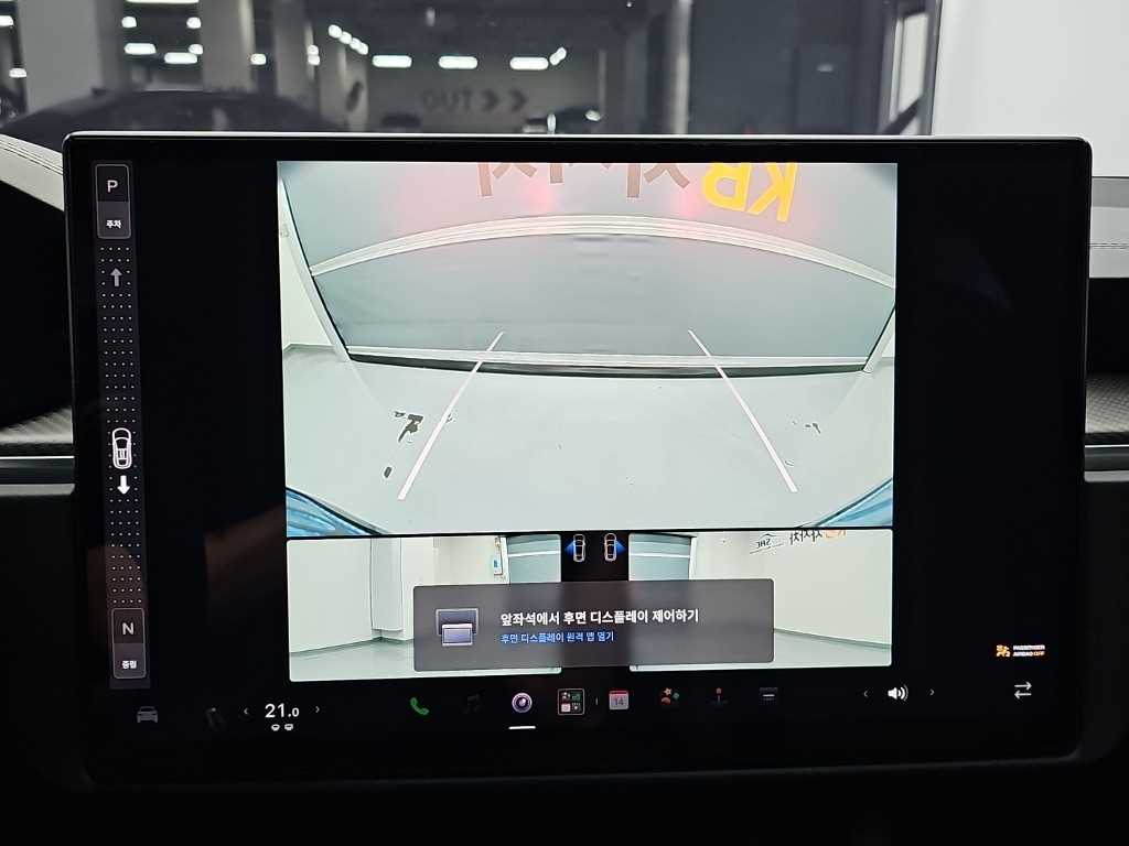 Tesla Model X — photo 16