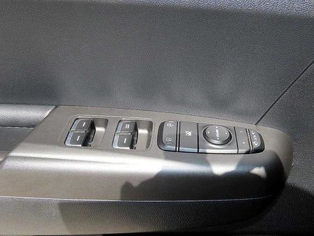 Kia Sportage — photo 11