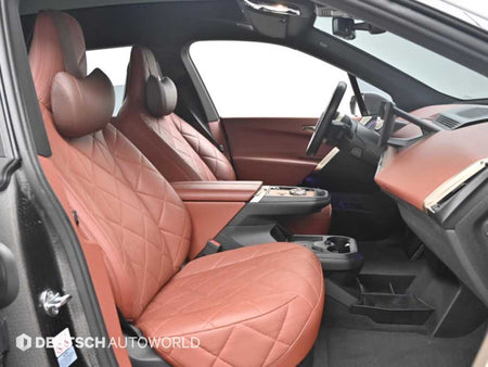 BMW iX — photo 11