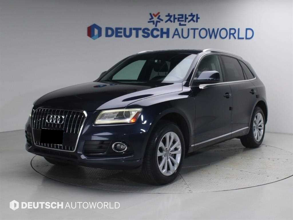Audi Q5 — photo 01