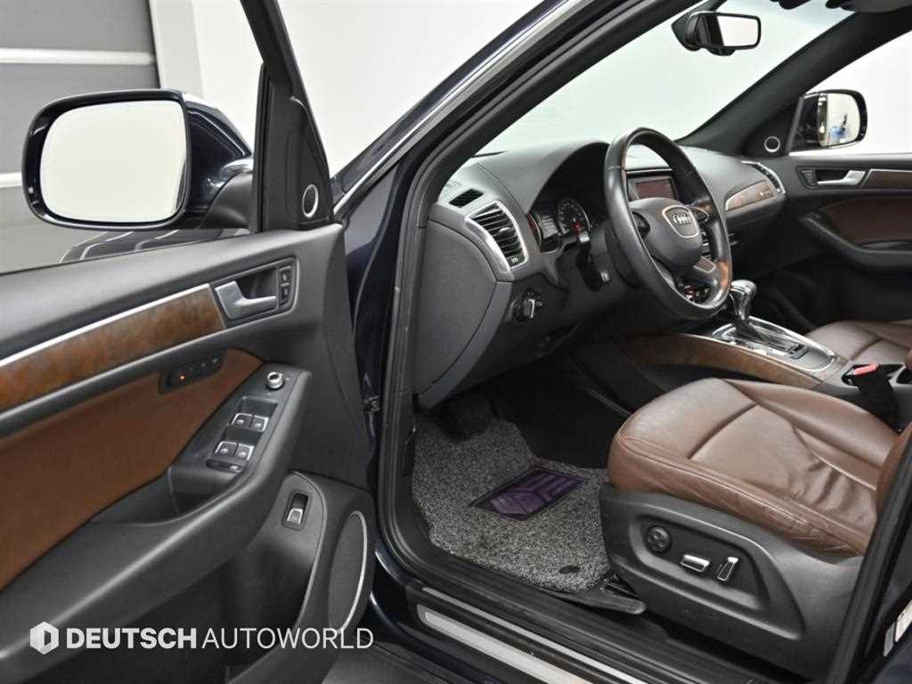 Audi Q5 — photo 11