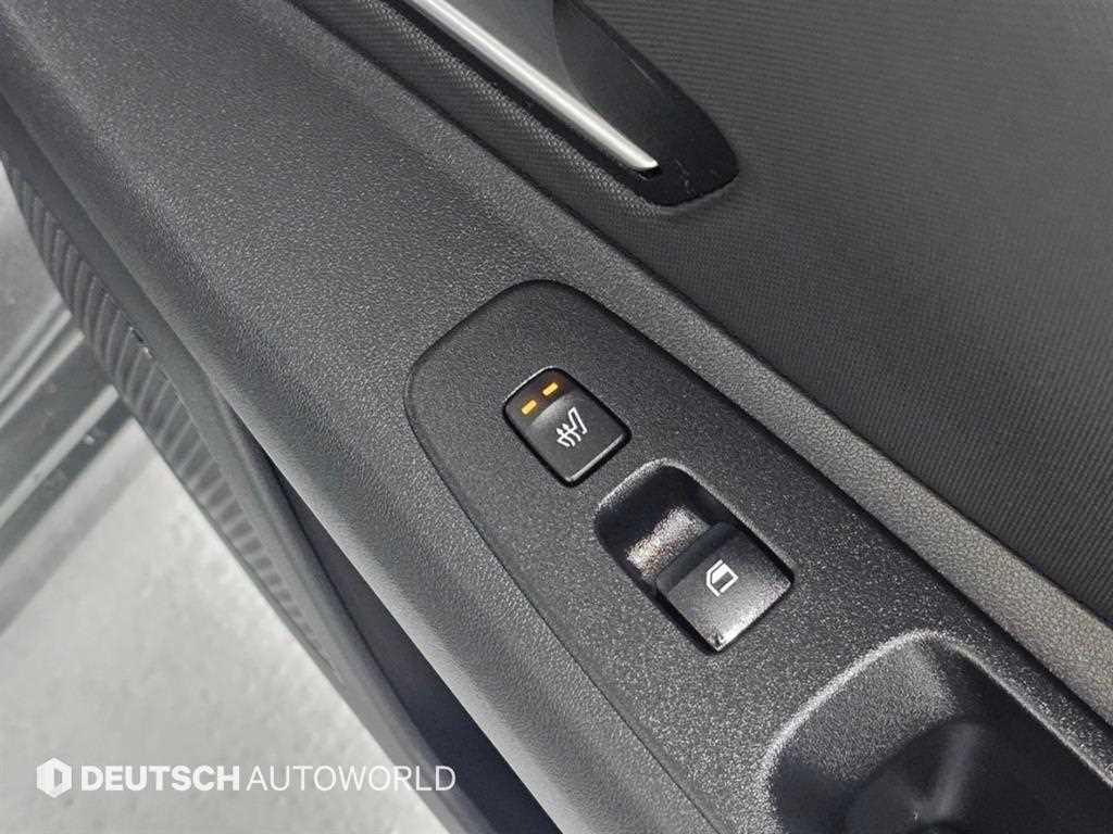 Hyundai Avante — photo 16