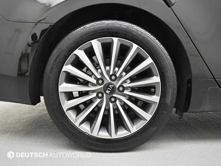 Kia K7 — photo 05