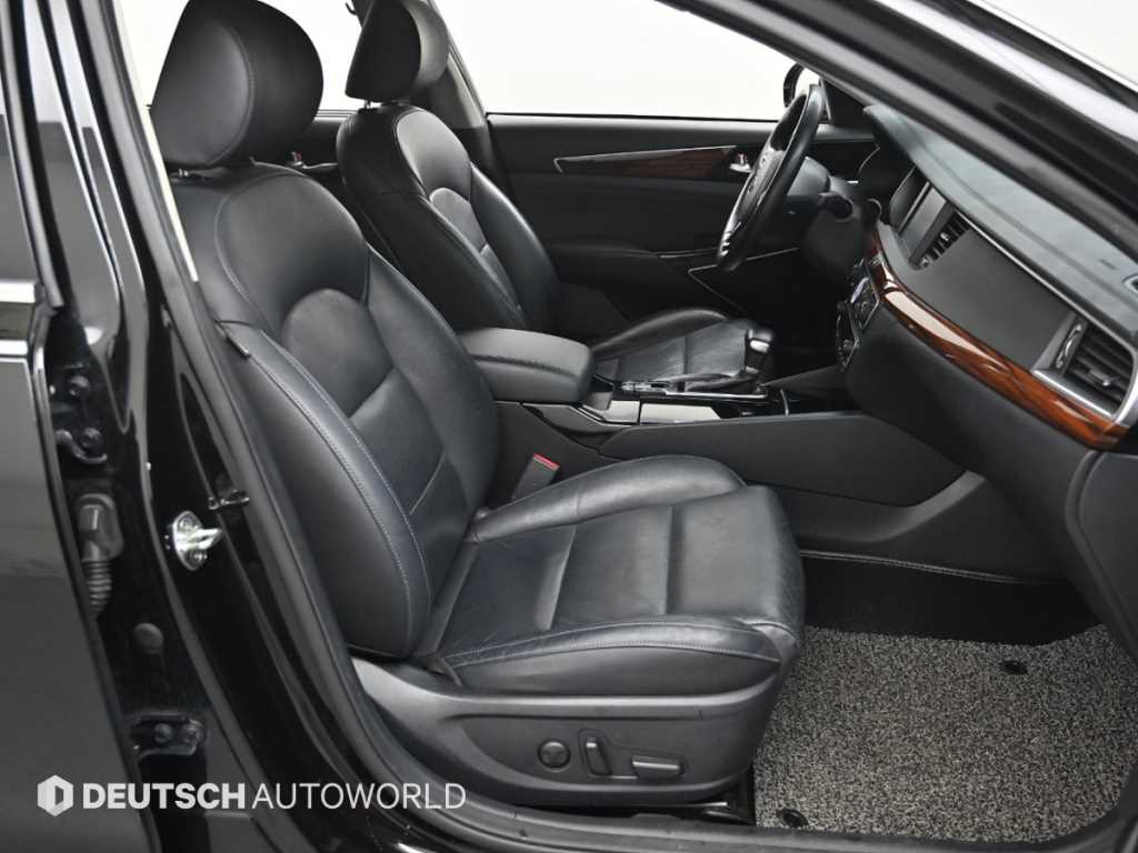 Kia K7 — photo 10