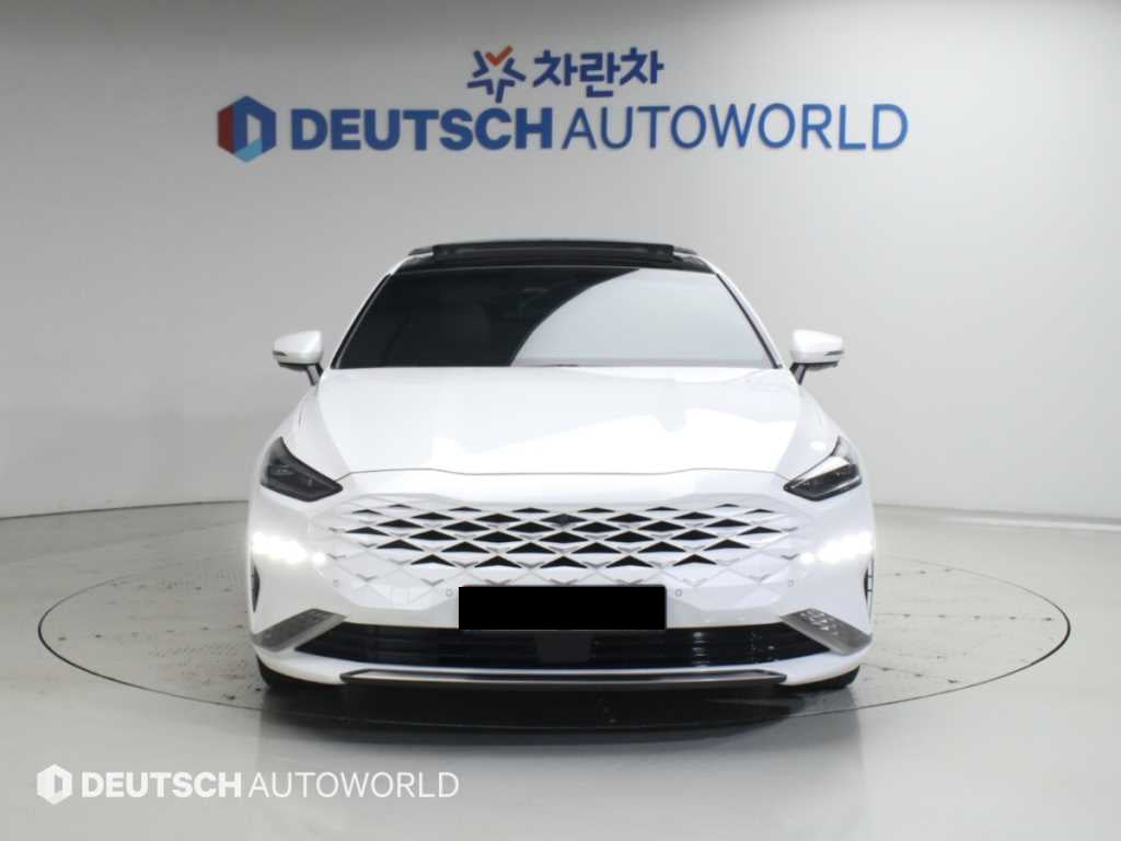 Kia K8 — photo 02