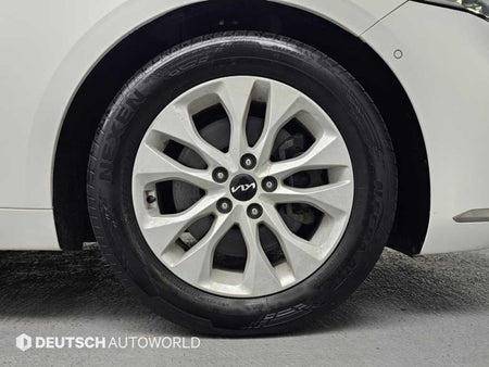 Kia K8 — photo 09