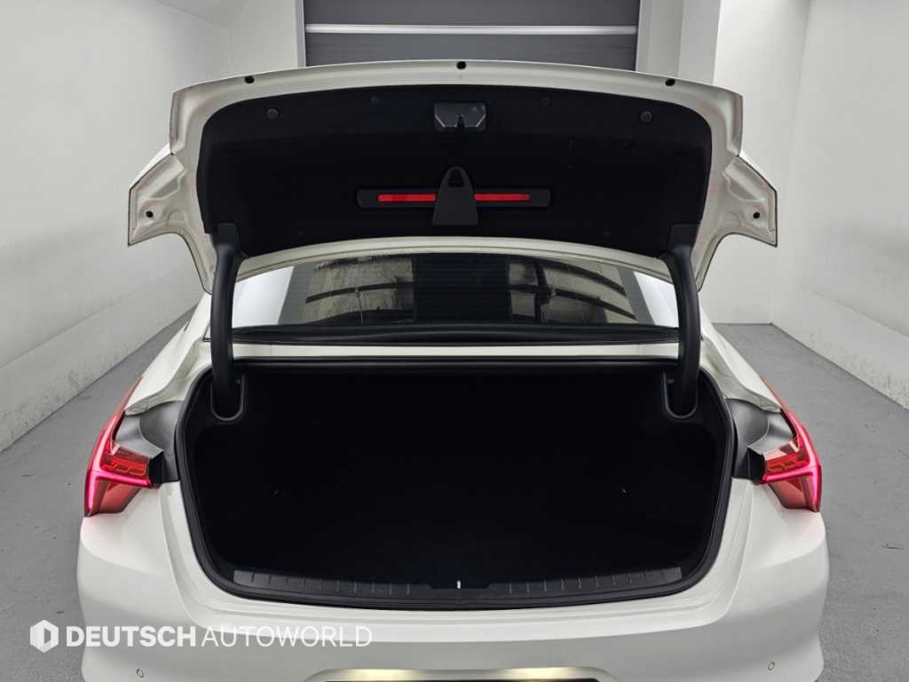 Kia K8 — photo 20
