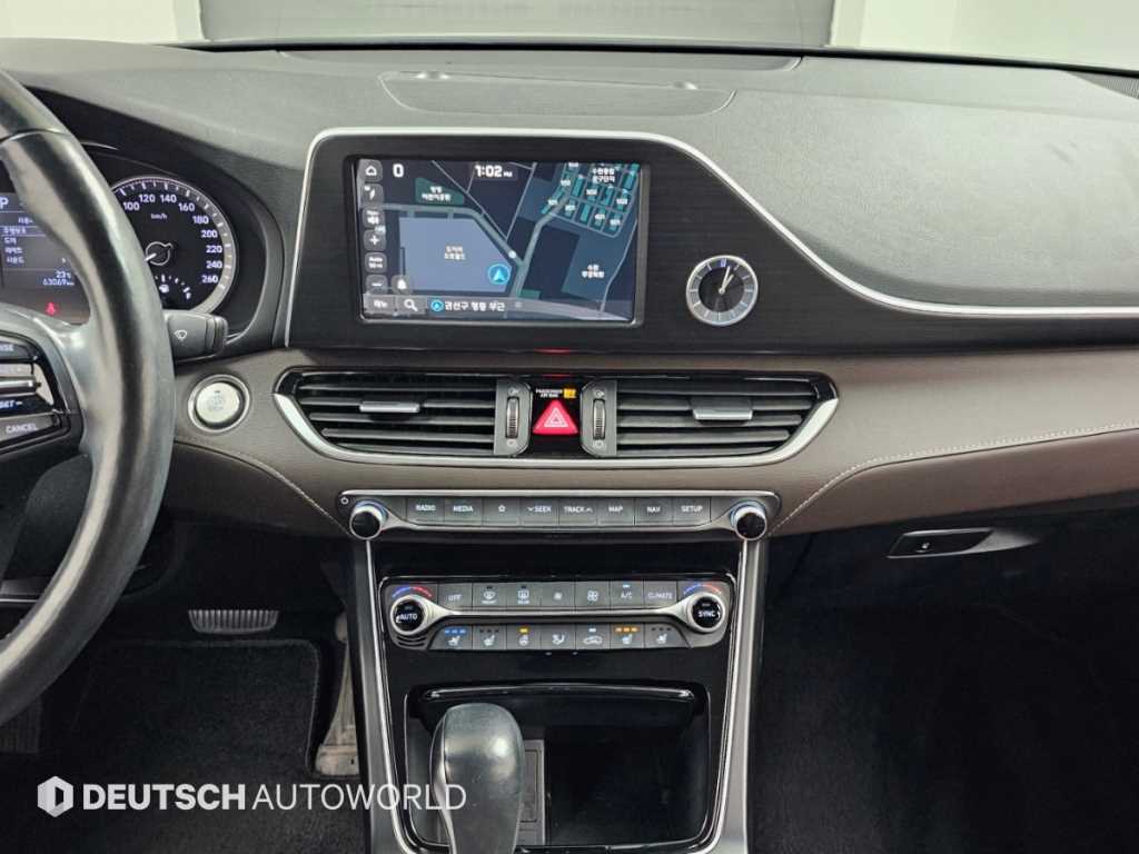 Hyundai Grandeur — photo 14