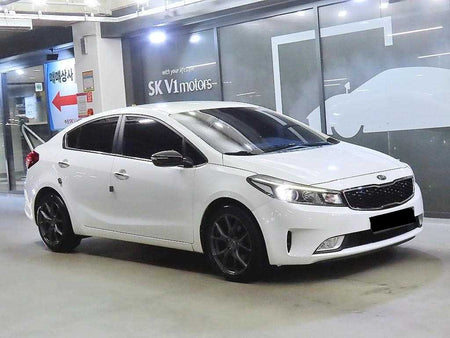 Kia K3 — photo 01
