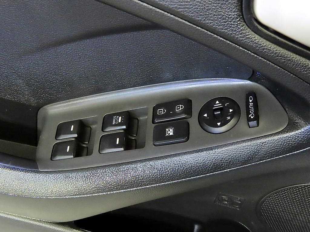 Kia K3 — photo 13