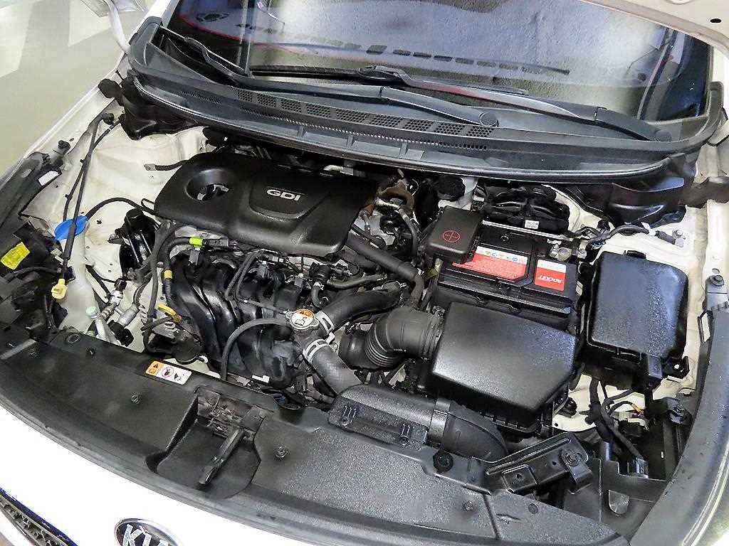 Kia K3 — photo 18