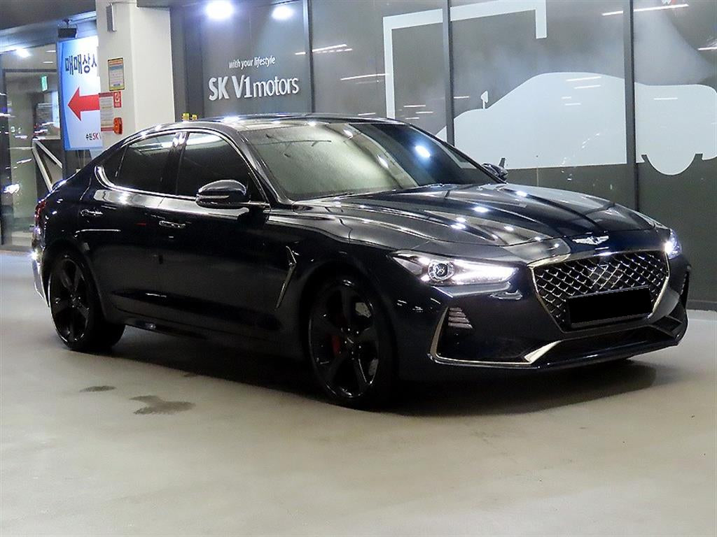 Genesis G70 — photo 01