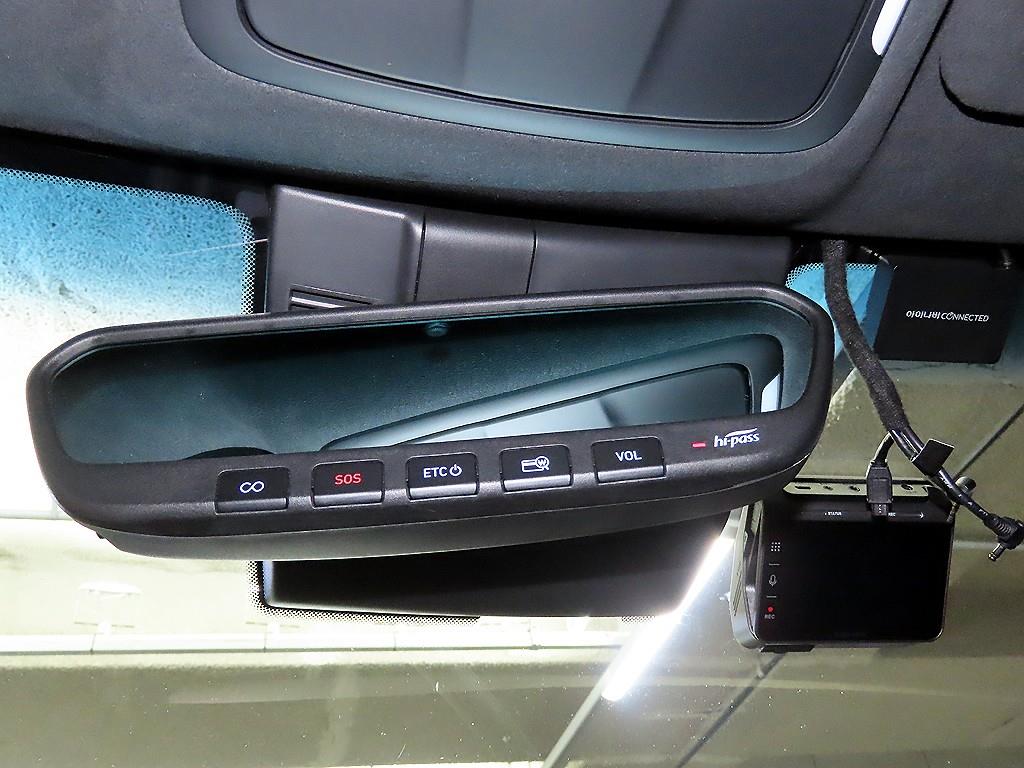 Genesis G70 — photo 16