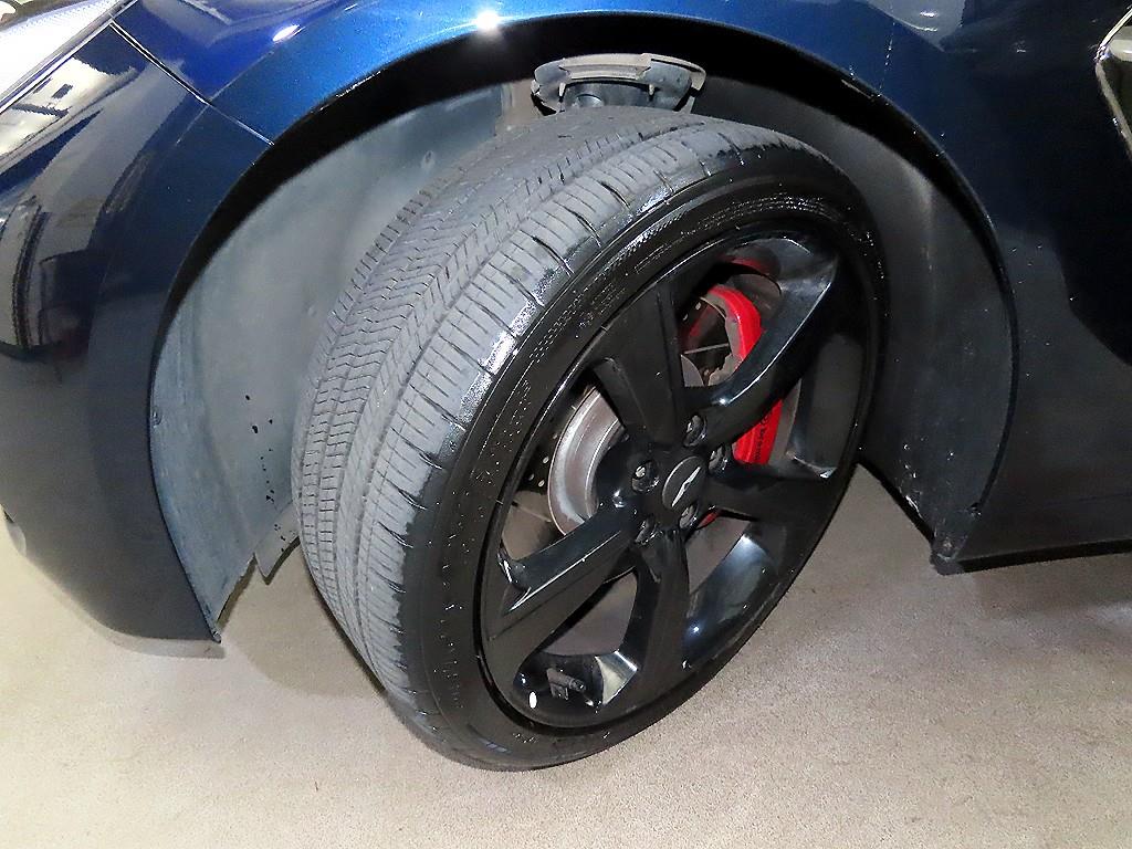 Genesis G70 — photo 20