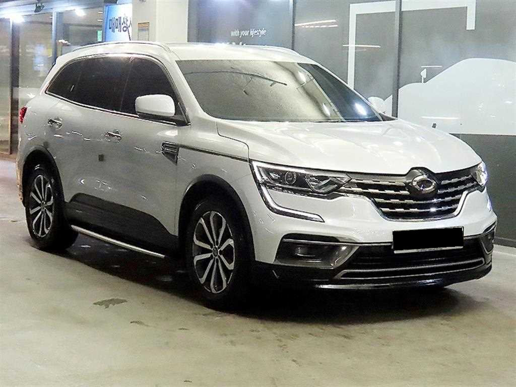 RENAULT QM6 — photo 01