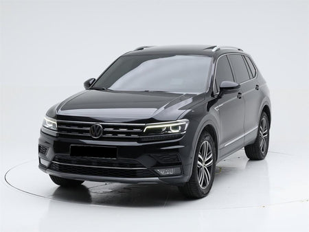 Volkswagen Tiguan — photo 01