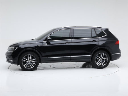 Volkswagen Tiguan — photo 03