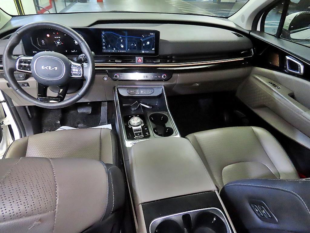 Kia Carnival — photo 10
