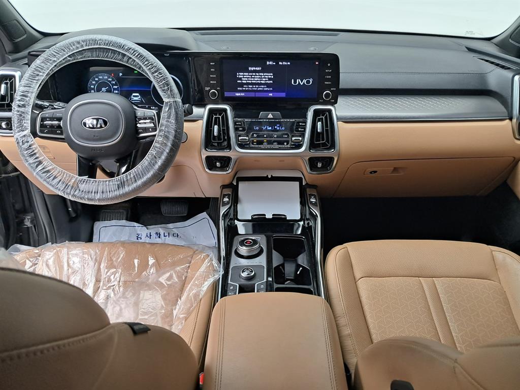 Kia Sorento — photo 06