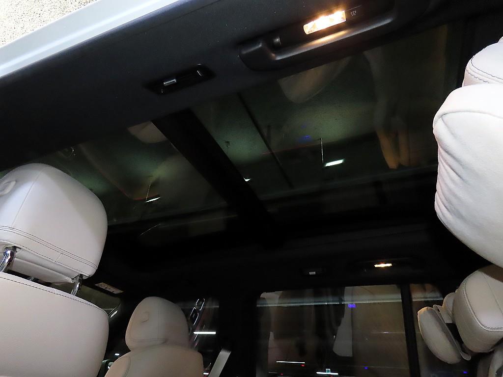 Mercedes-Benz GLS-Class — photo 14