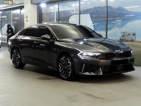Kia K5 — photo 01