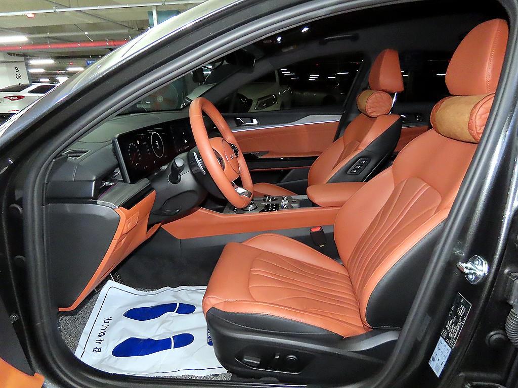 Kia K5 — photo 06