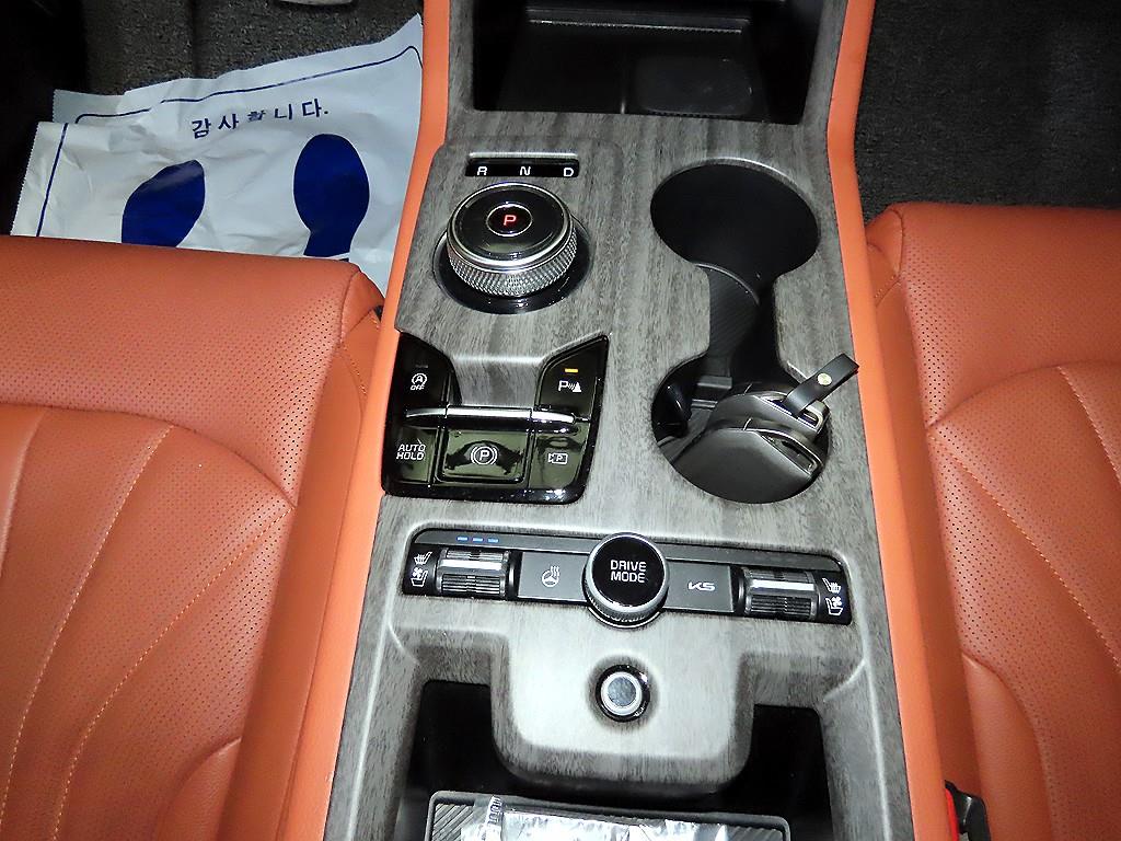 Kia K5 — photo 12
