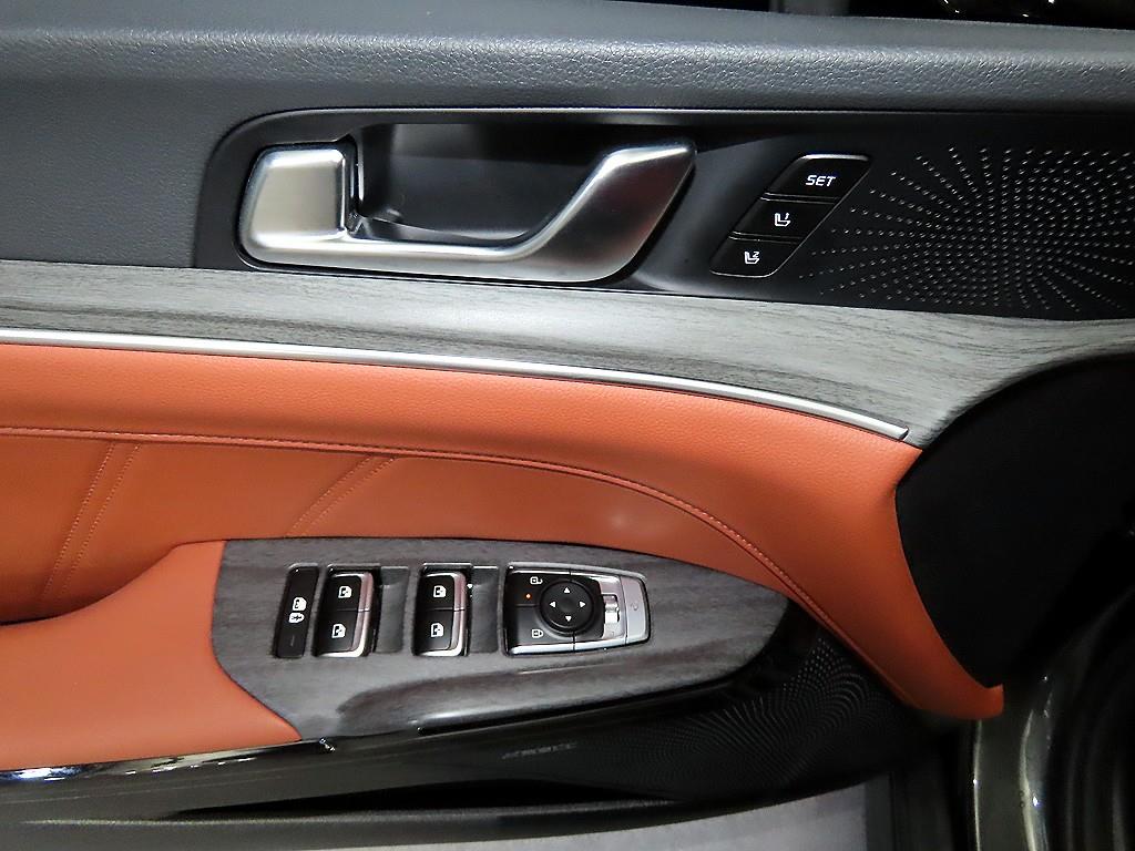 Kia K5 — photo 13