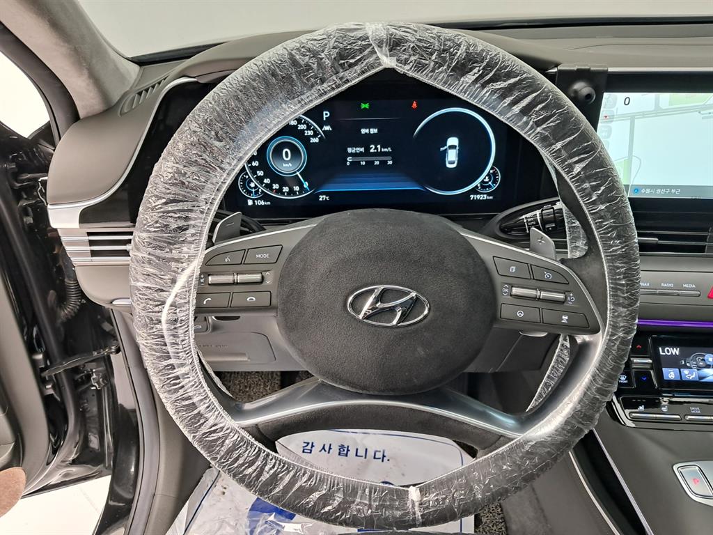 Hyundai Grandeur — photo 07
