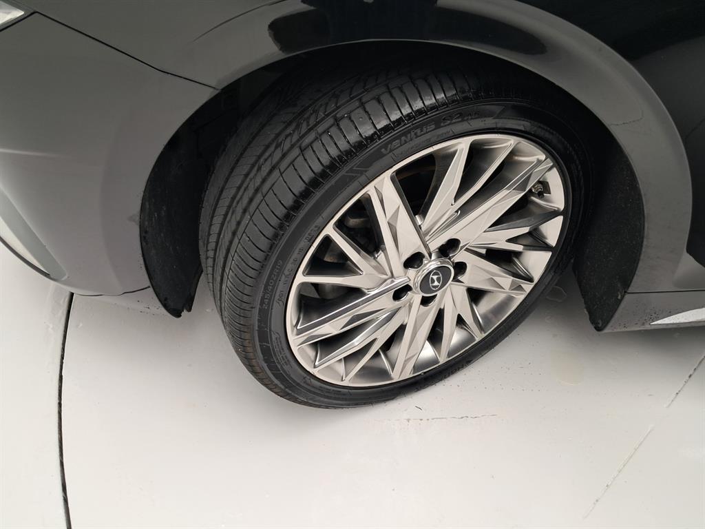 Hyundai Grandeur — photo 20