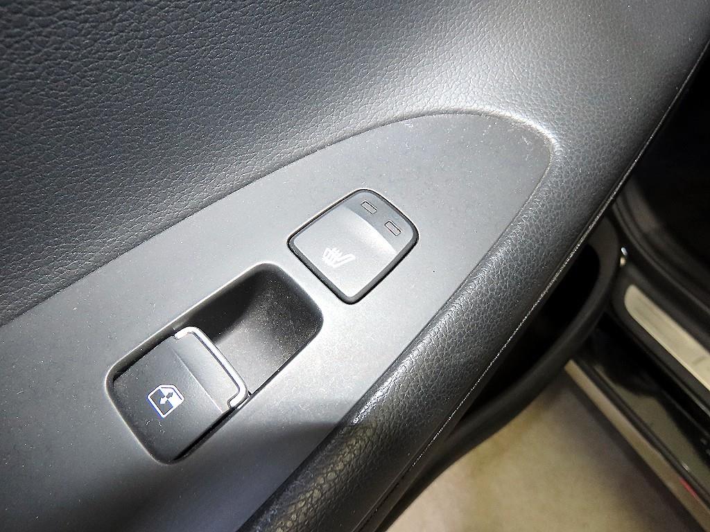 Hyundai Grandeur — photo 15
