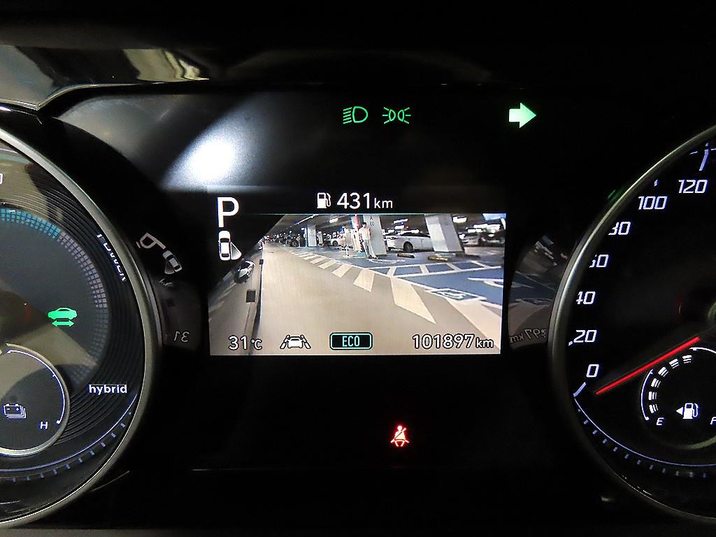 Hyundai Grandeur — photo 16
