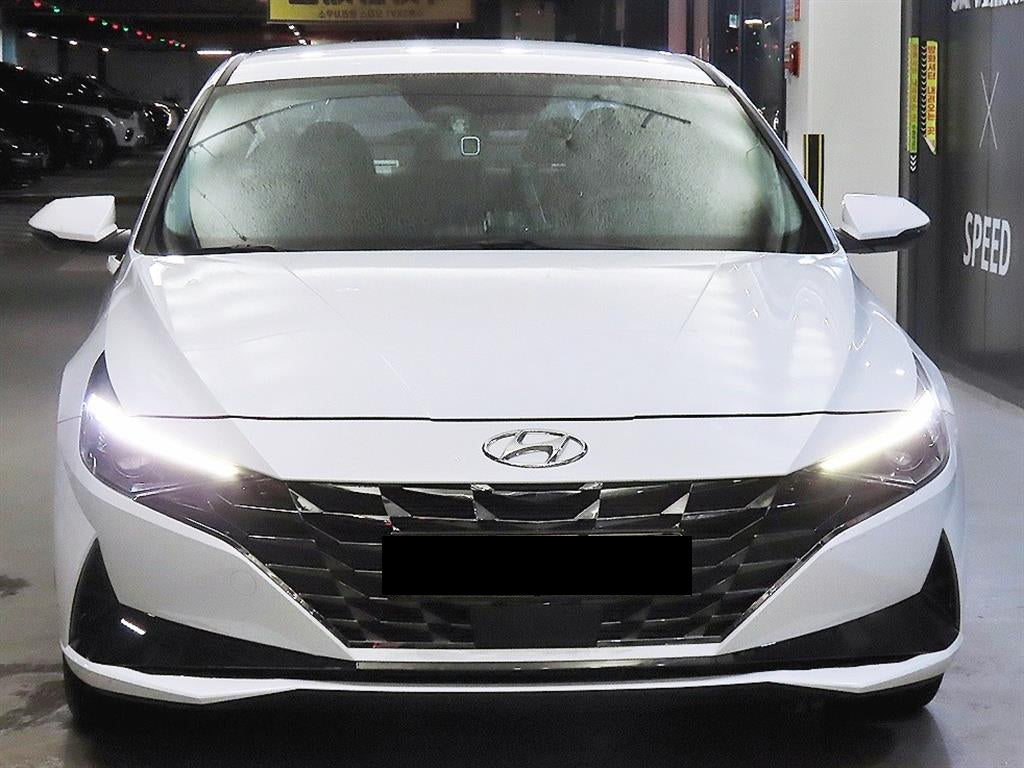 Hyundai Avante — photo 02
