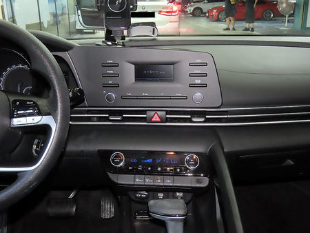 Hyundai Avante — photo 11