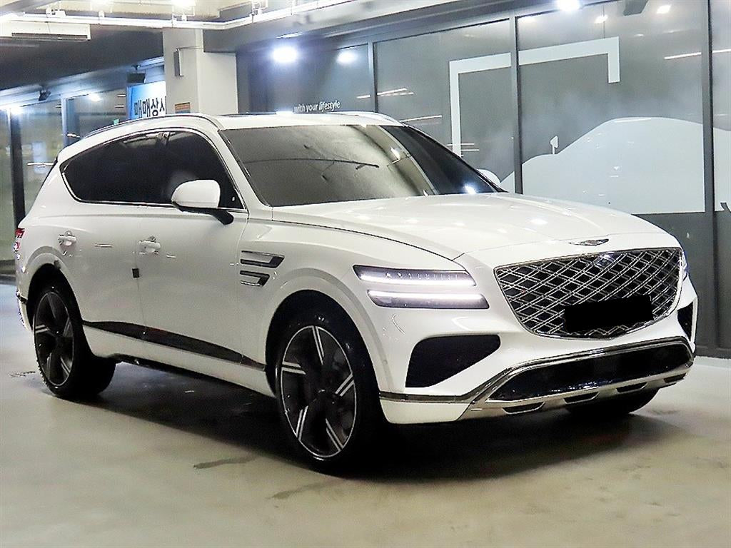 Genesis GV80 — photo 01