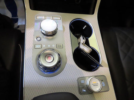 Genesis GV80 — photo 12