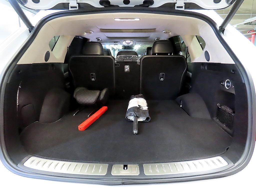 Genesis GV80 — photo 16