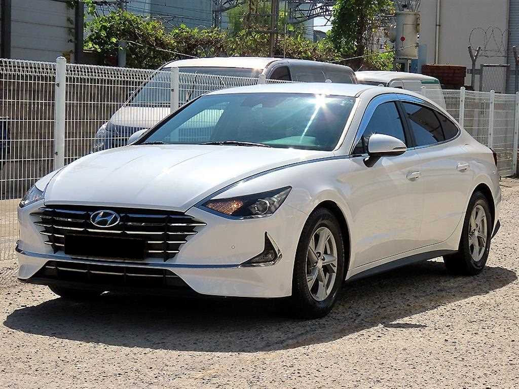 Hyundai Sonata — photo 02