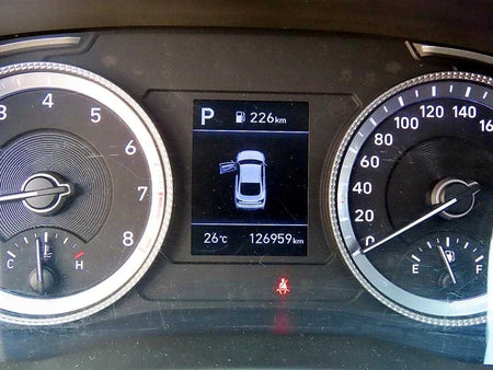 Hyundai Sonata — photo 09