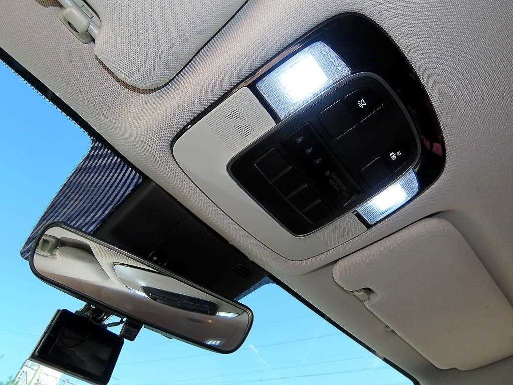 Hyundai Sonata — photo 17
