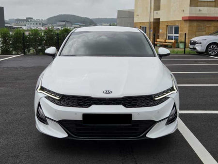 Kia K5 — photo 01