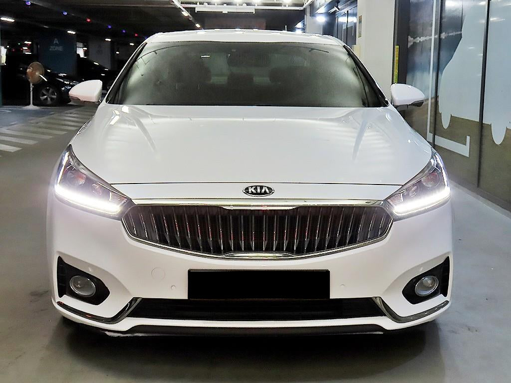 Kia K7 — photo 02