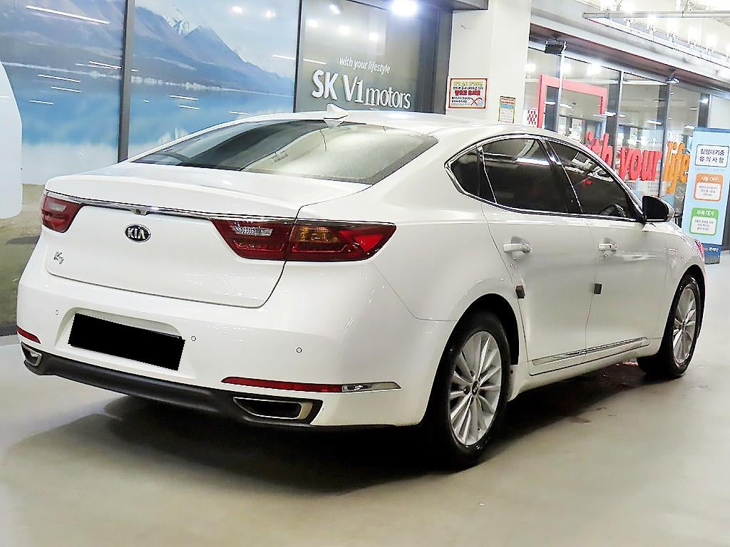 Kia K7 — photo 04