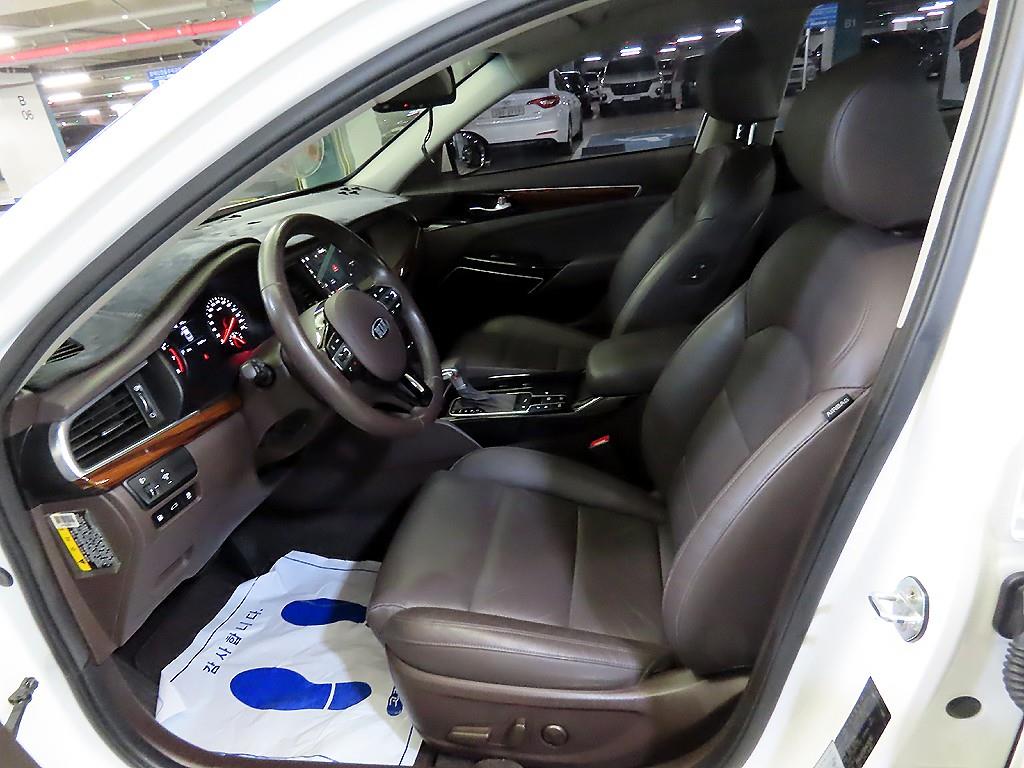 Kia K7 — photo 06